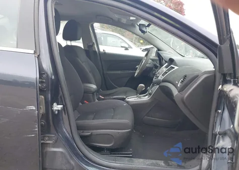 2015 Chevrolet Cruze 1Lt Auto из США, поврежденный, VIN 1G1PC5SBXF7177438